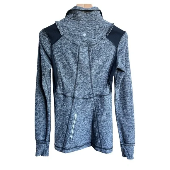 Lululemon Run Your Heart Out Half Zip Pullover Ruffle Detail Jacket Grey, Size 4 - Picture 2 of 10
